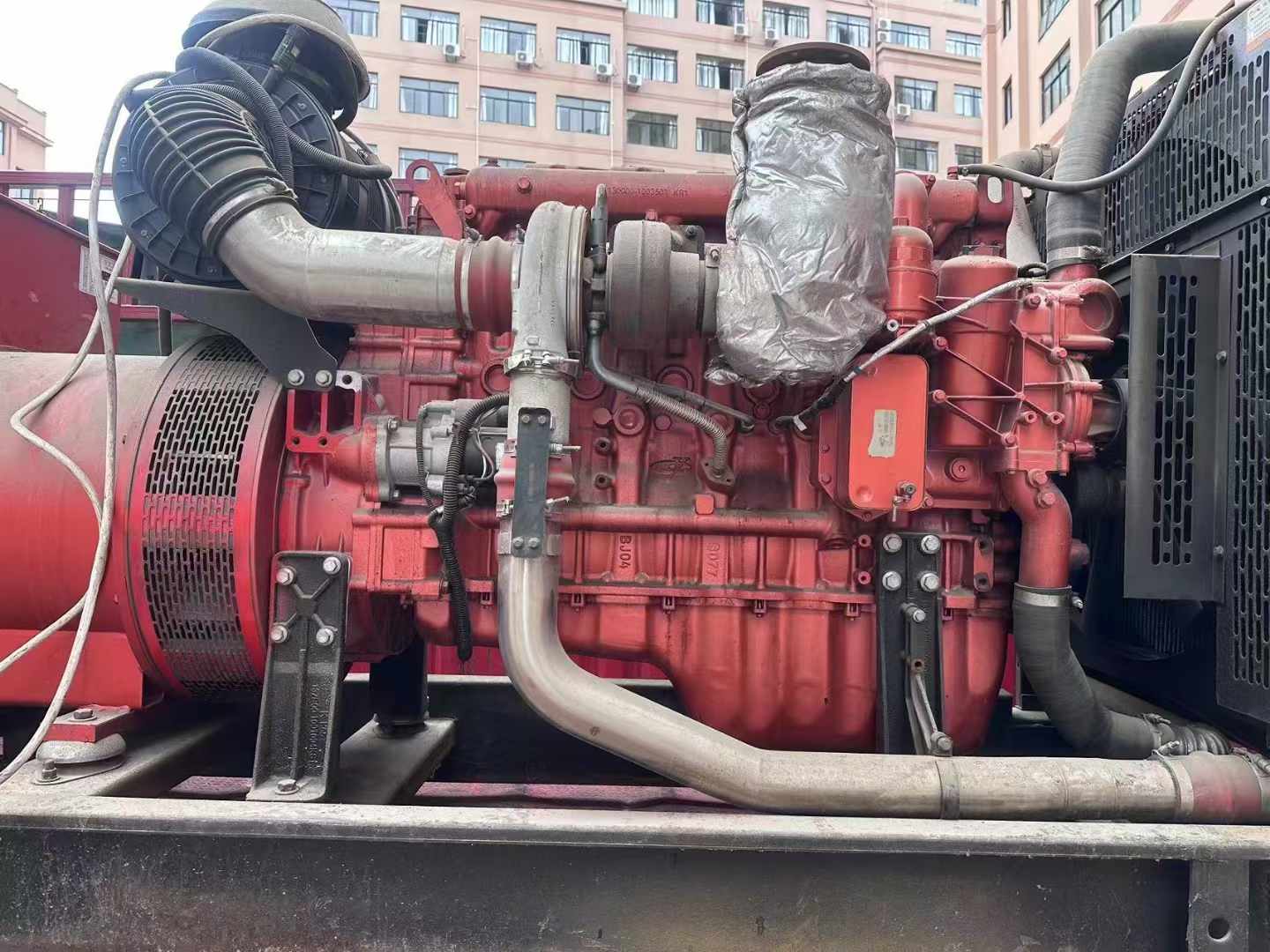 罗甸如何选择适合 600kW 柴油发电机组的过载保护器？